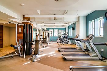 Fully-equipped fitness center